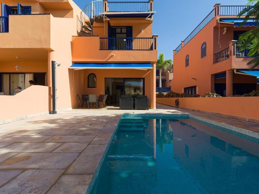 Private Pool Meloneras 60 Villa